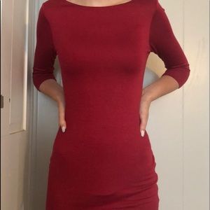 red bodycon dress